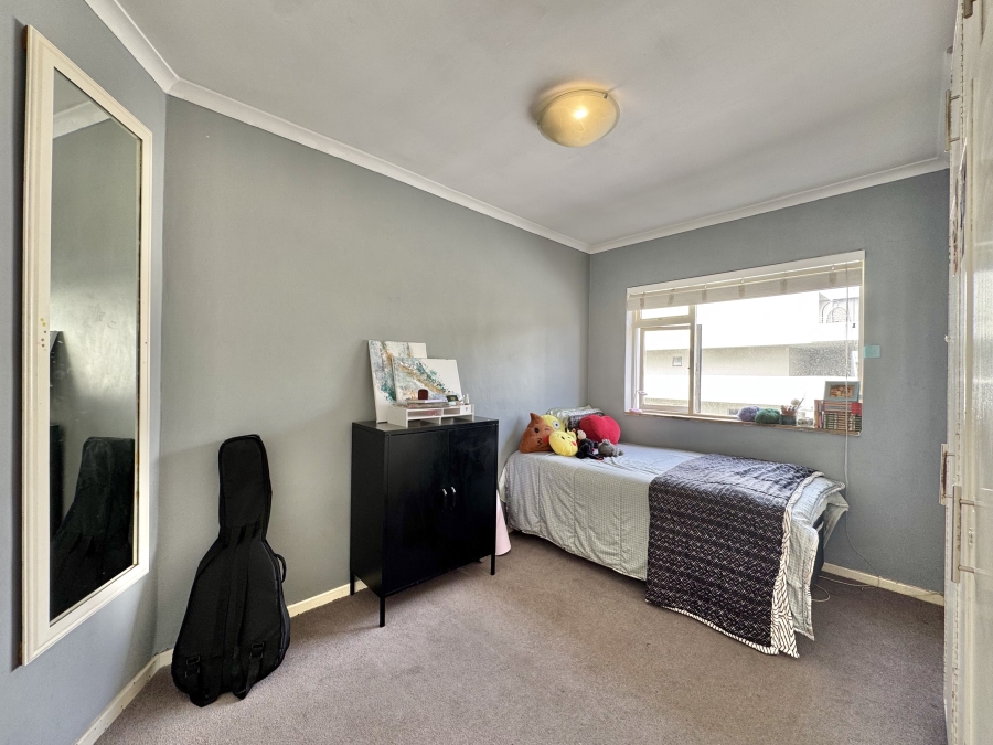 3 Bedroom Property for Sale in Kenilworth Western Cape